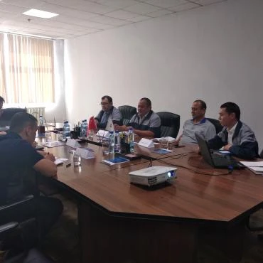 On September 4, the Director of the Sales Directorate of GREE ELECTRIC APPLIANCES INC. visited our company. During his visit, the director of the company's sales directorate got acquainted with the production of our company and held talks with the management of our company on the following issues