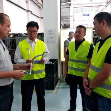 On September 4, the Director of the Sales Directorate of GREE ELECTRIC APPLIANCES INC. visited our company. During his visit, the director of the company's sales directorate got acquainted with the production of our company and held talks with the management of our company on the following issues