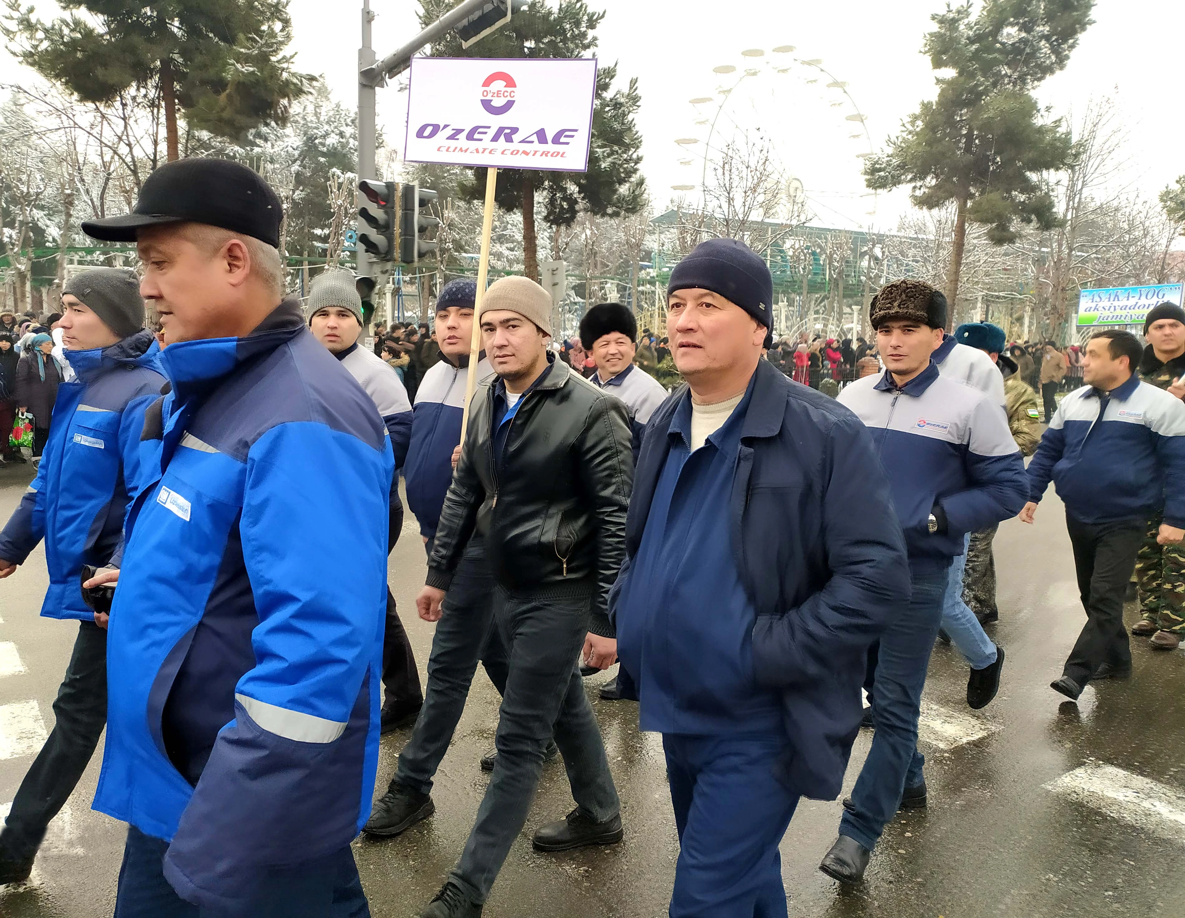 Employees of the joint venture LLC "O'ZERA CLIMATE CONTROL" took an active part in the parade.