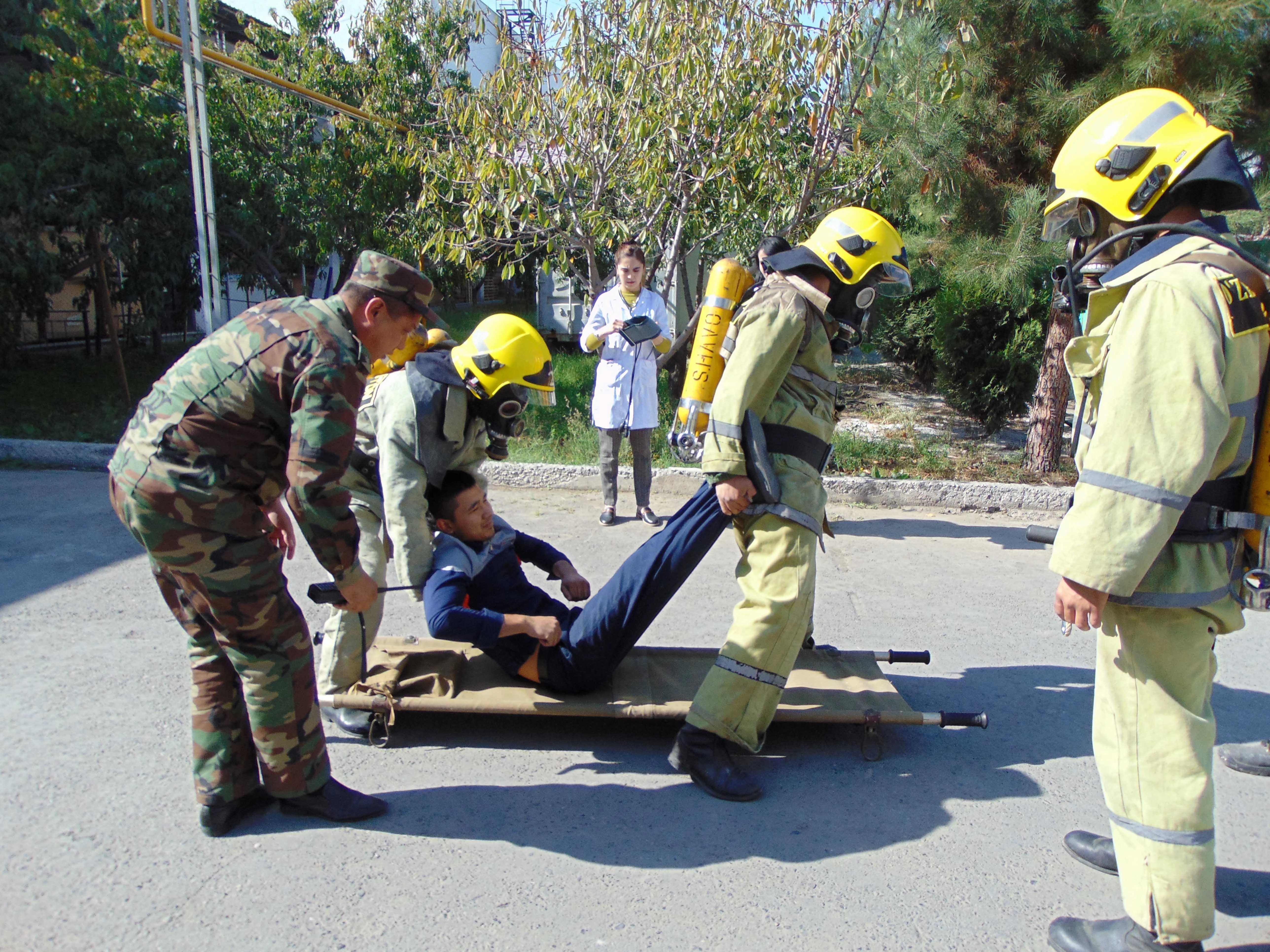 Scheduled fire safety exercises were held at the O'ZERA CLIMATE CONTROL plant. Fire departments and employees of the enterprise took part in it.