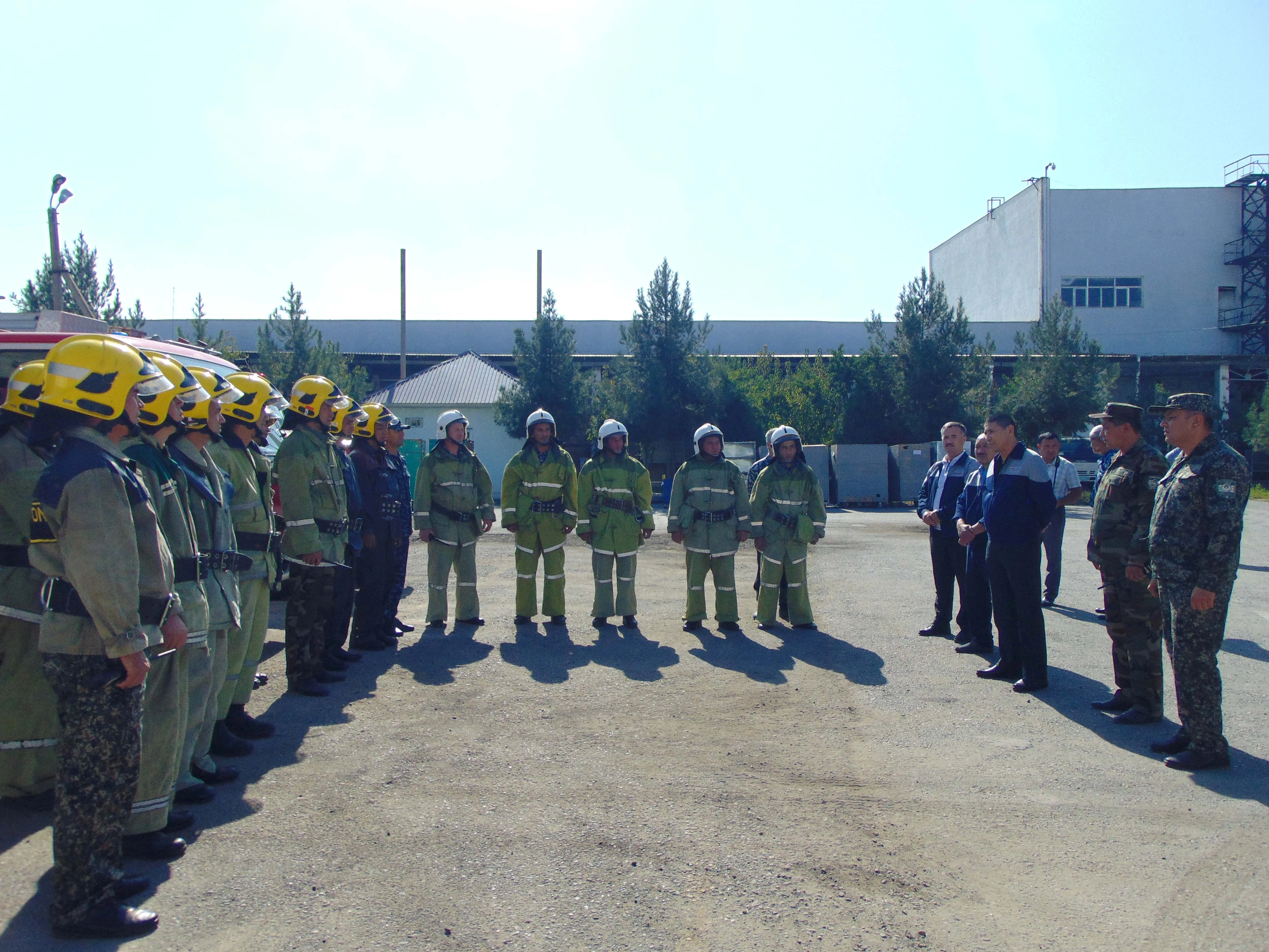 Прошли плановые учения по противопожарной безопасности на заводе "O`Z ERAE CLIMATE CONTROL". В ней приняли участие пожарные части и сотрудники предприятия.
